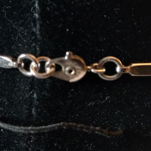 Vintage Monet Necklace with Pendant - Picture 3 of 6